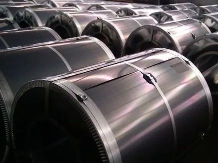 首钢股份：1月新能源汽车用电工钢销量同比增约33%，预计国内钢材价值经过短期调整后震荡偏强运行